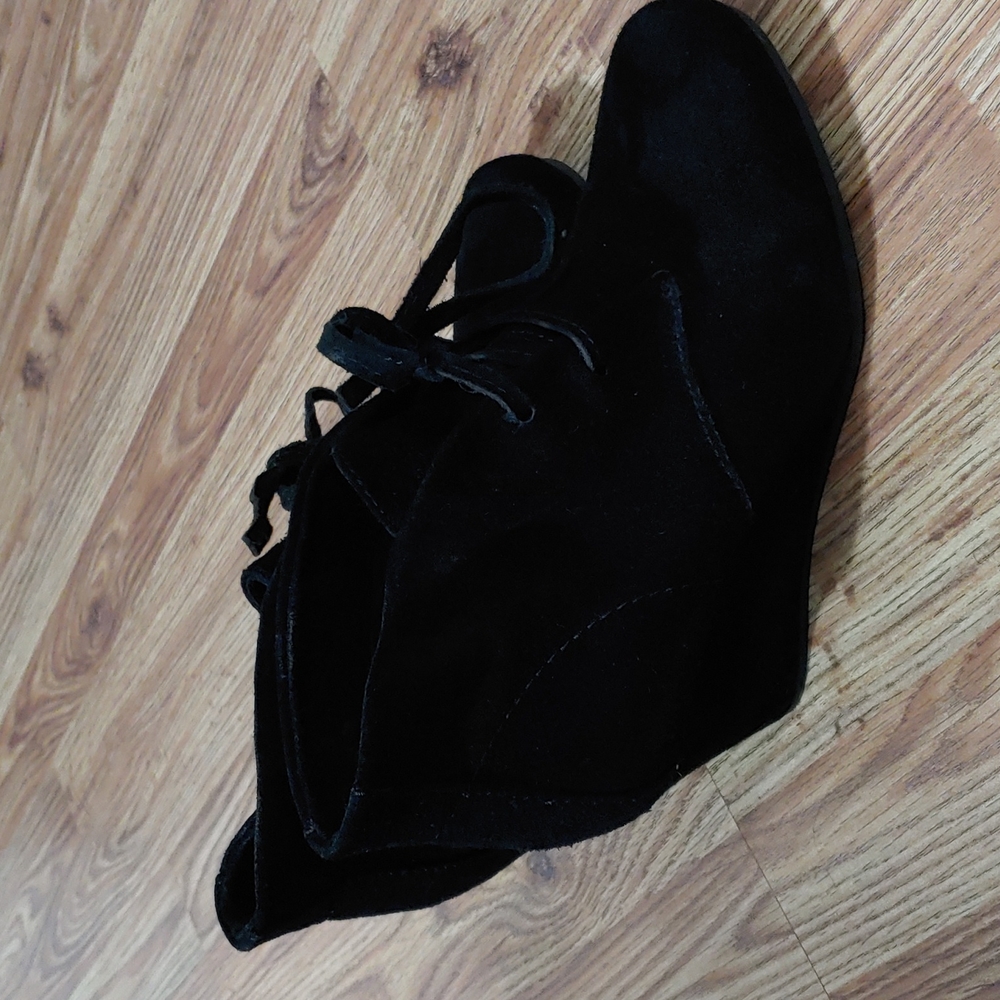 Black booties - Picture 2 of 6